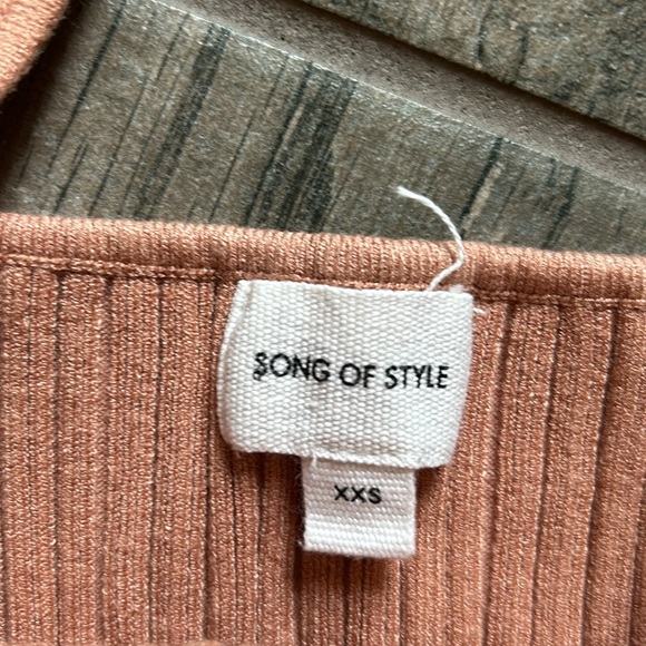 Song of style Emmy ribbed tank top - Picture 3 of 4